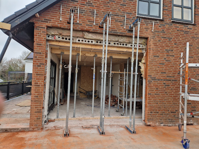 Sloopwerk bij een verbouwing van een woning